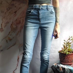 Lucky Brand Lightwash Bridgette Skinny Jeans